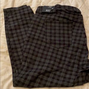 Women’s Plaid Trousers